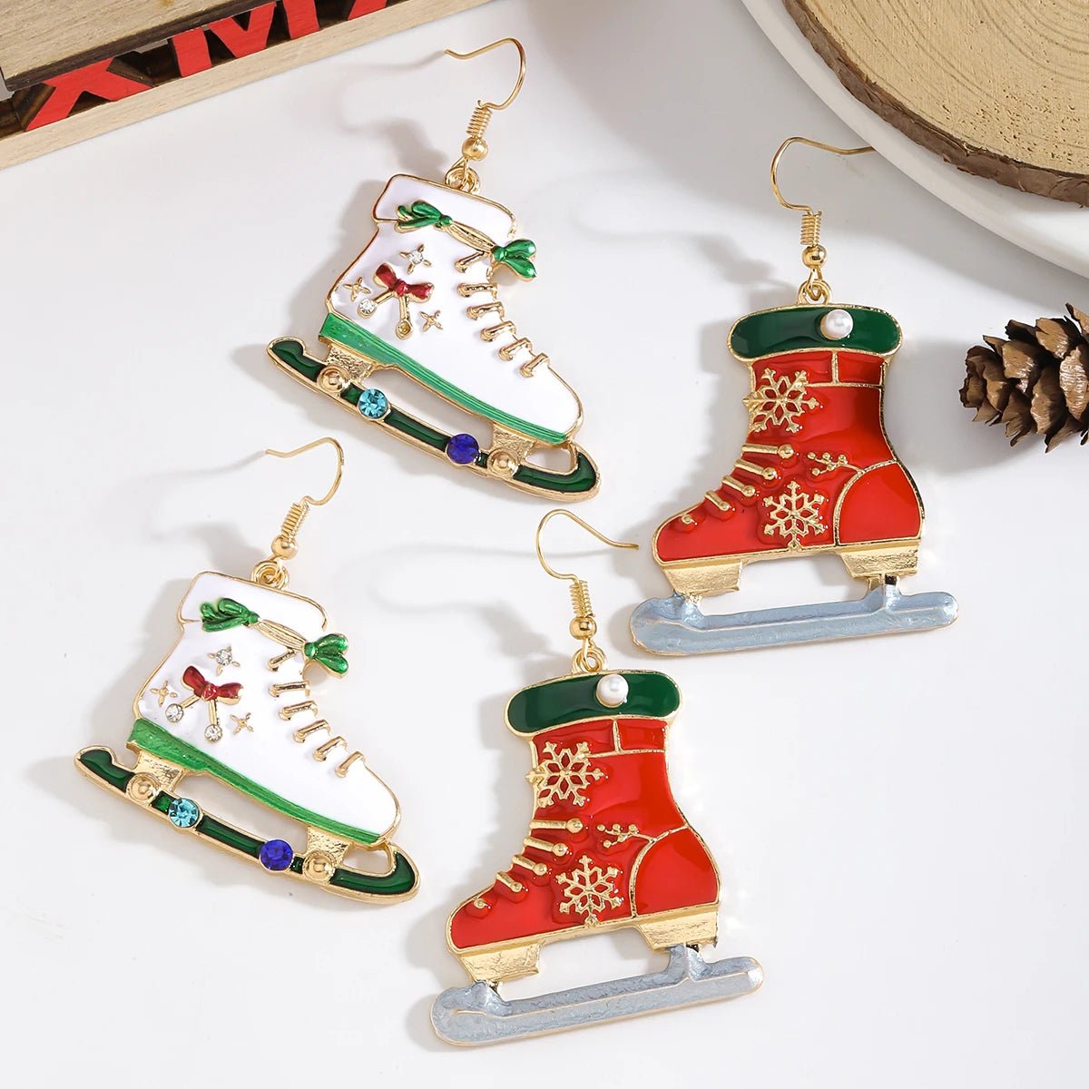 Ice Skates enamel earrings - Gay SkateIce Skates enamel earringsskate accessoriesGay SkateGay Skate200001034:5740#pink