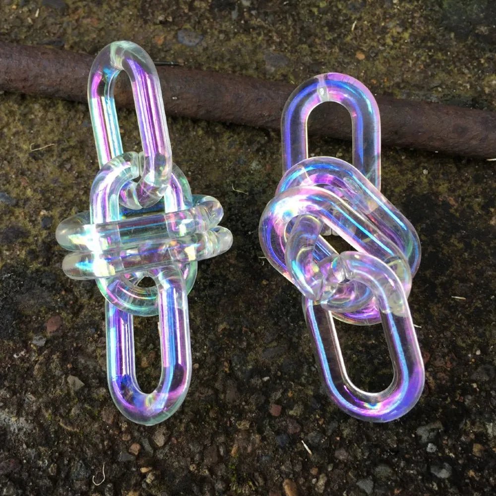 Metallic Chain Link Drop Earrings - Gay SkateMetallic Chain Link Drop Earringsskate accessoriesGay SkateGay Skate200001034:201673808#iridescent color