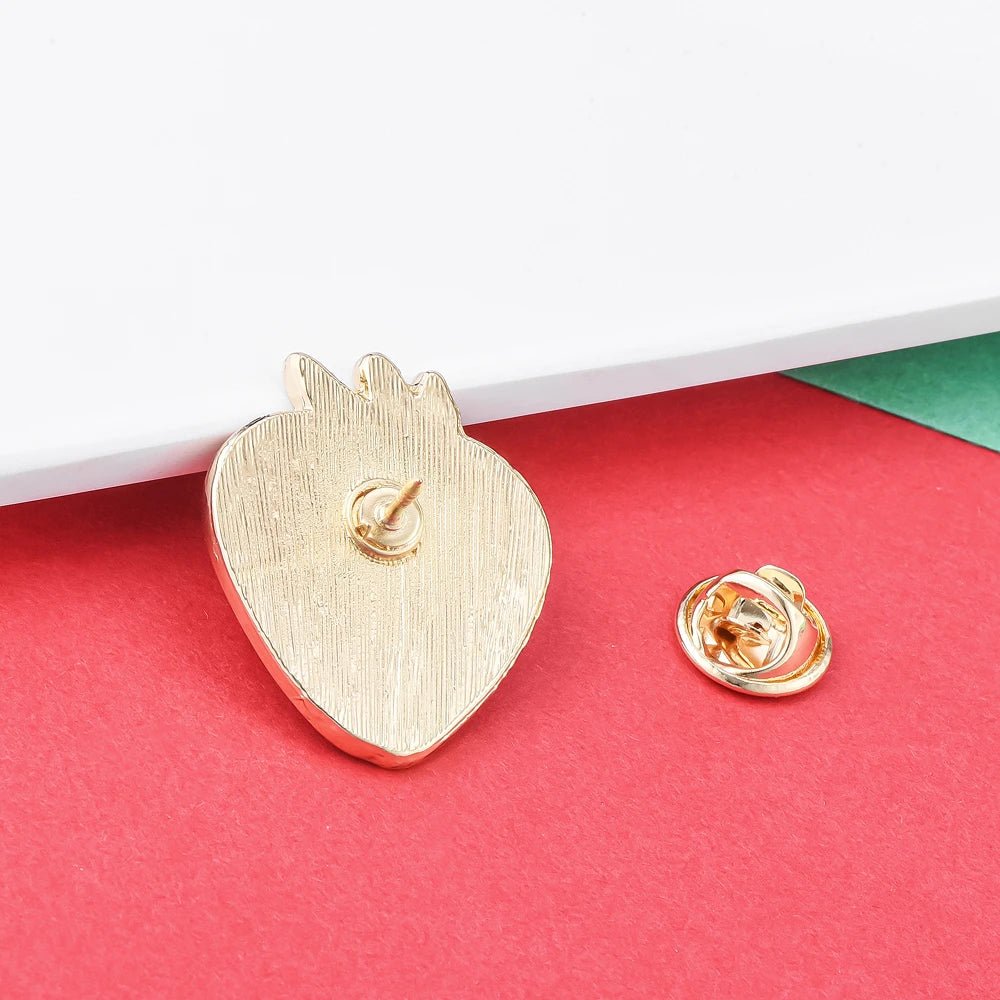 Strawberry Vulva enamel pin - Gay SkateStrawberry Vulva enamel pinskate accessoriesGay SkateGay Skate200001033:361181#A3 - P364