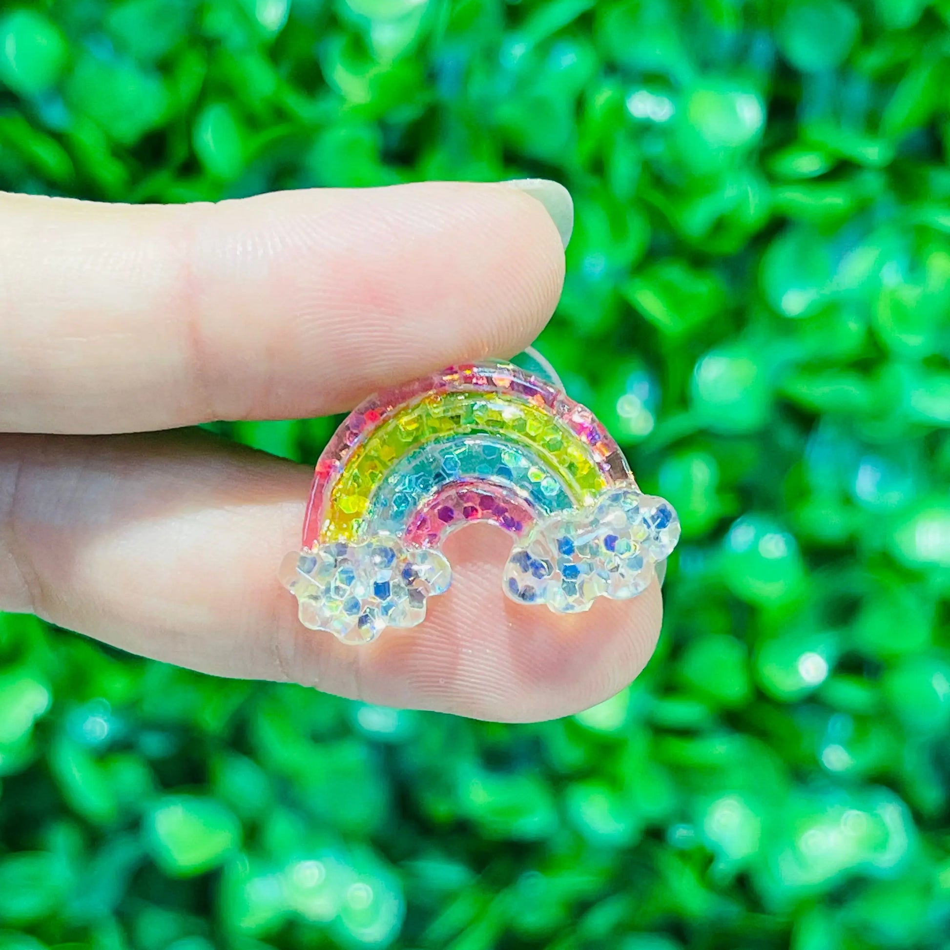 New Arrival 10Pcs Lovely Butterfly Bear Resin Shoes Charms Decorations Rainbow Shell Cat Children Bracelet Buckle