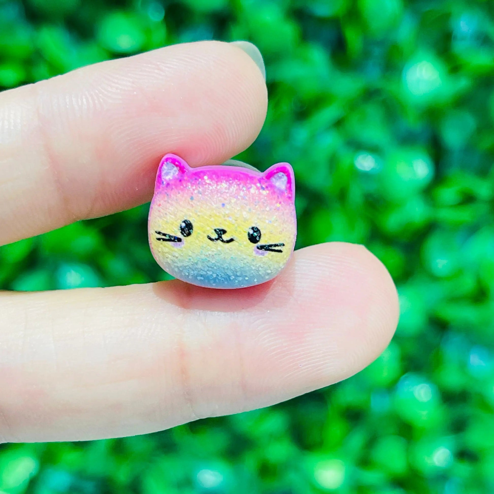 New Arrival 10Pcs Lovely Butterfly Bear Resin Shoes Charms Decorations Rainbow Shell Cat Children Bracelet Buckle