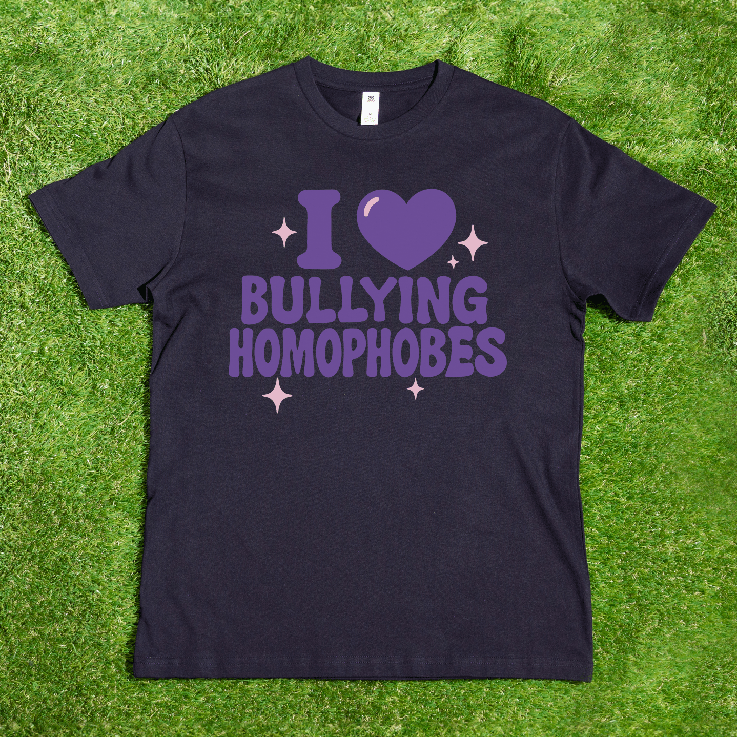 I 🩷 Bullying Transphobes - Local hand printed t-shirt
