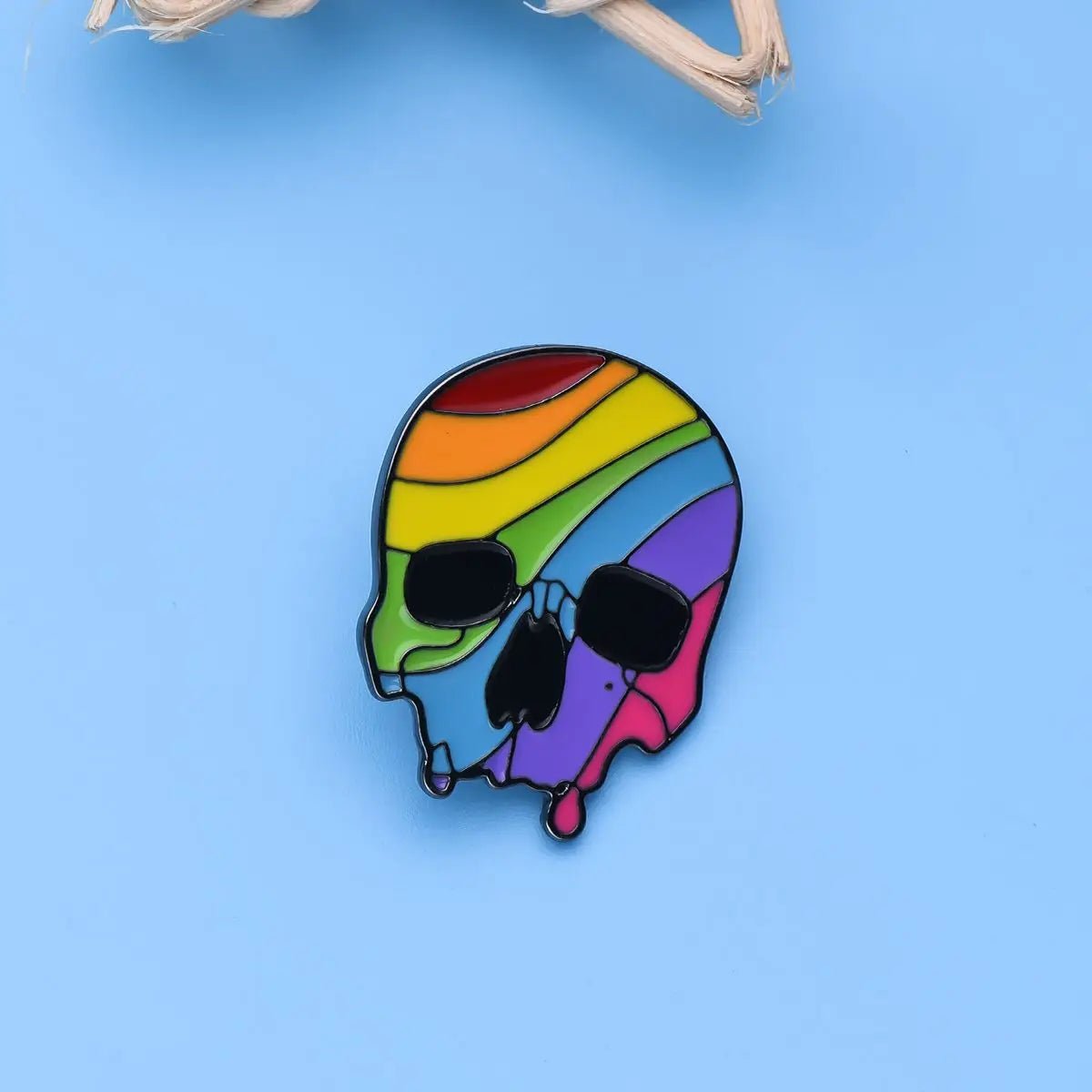 Rainbow pride skull - enamel pin